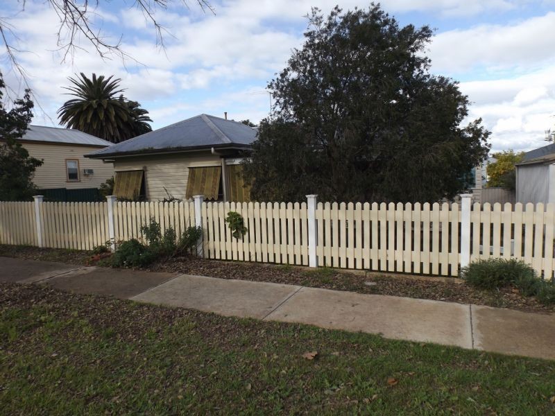 10 Parade Place, Corowa NSW 2646