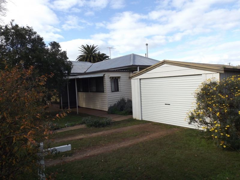 10 Parade Place, Corowa NSW 2646