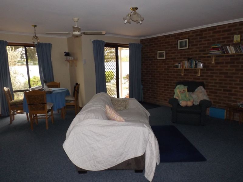 2/15 Blanche Street, Wahgunyah VIC 3687