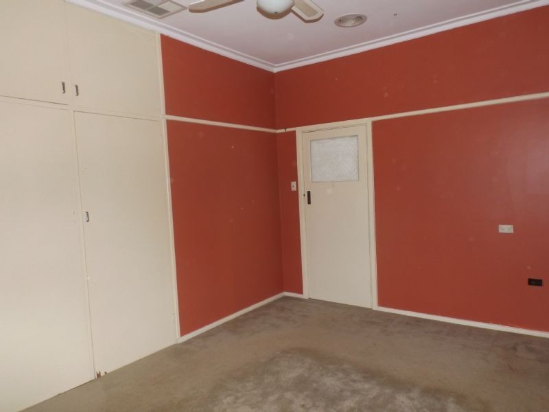 32 Steel Street, Corowa NSW 2646