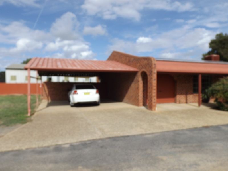 8/144 Federation Avenue, Corowa NSW 2646