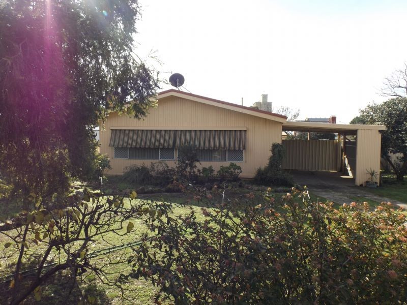 26 Walker Street, Corowa NSW 2646