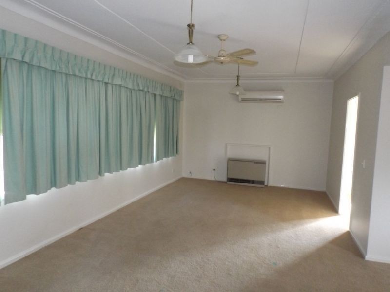 26 Walker Street, Corowa NSW 2646