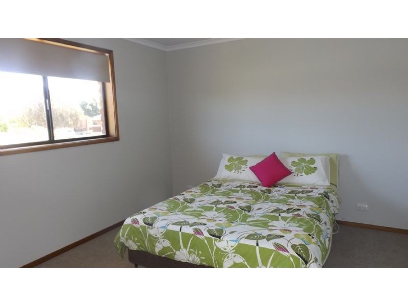 268 River Street, Corowa NSW 2646