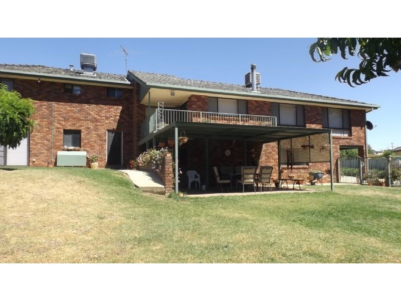 268 River Street, Corowa NSW 2646