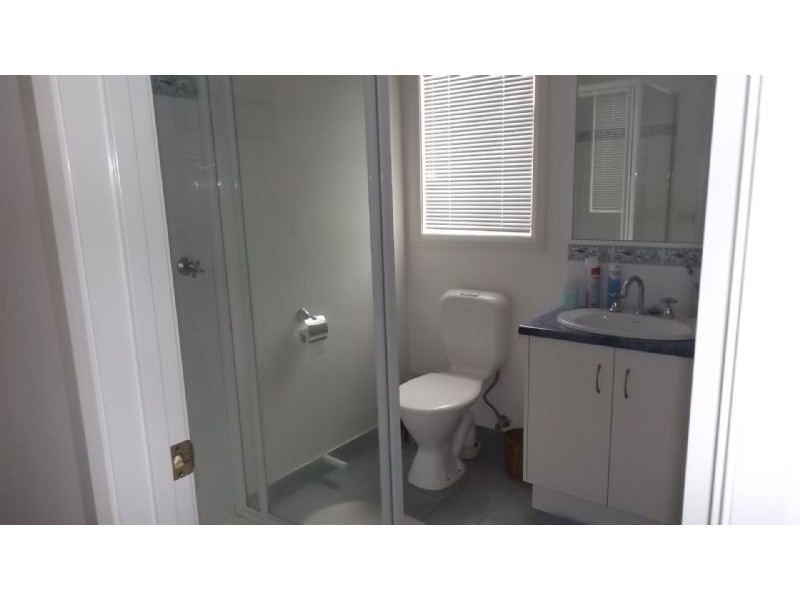 9 Parliament Street, Corowa NSW 2646