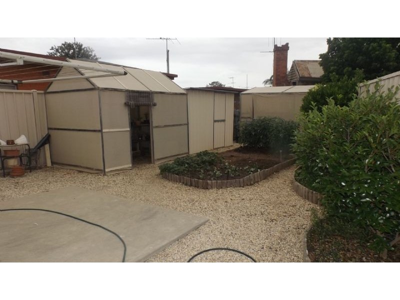 9 Parliament Street, Corowa NSW 2646