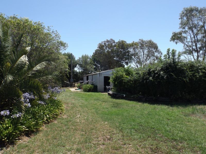 225 Spring Drive, Corowa NSW 2646