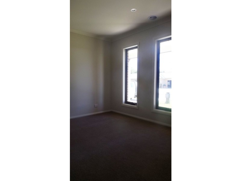 4 Ash Avenue, Corowa NSW 2646