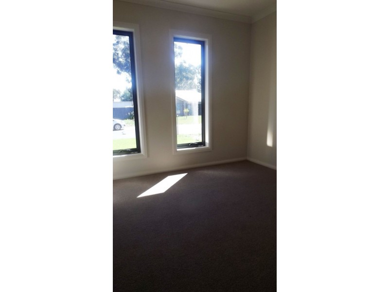 4 Ash Avenue, Corowa NSW 2646