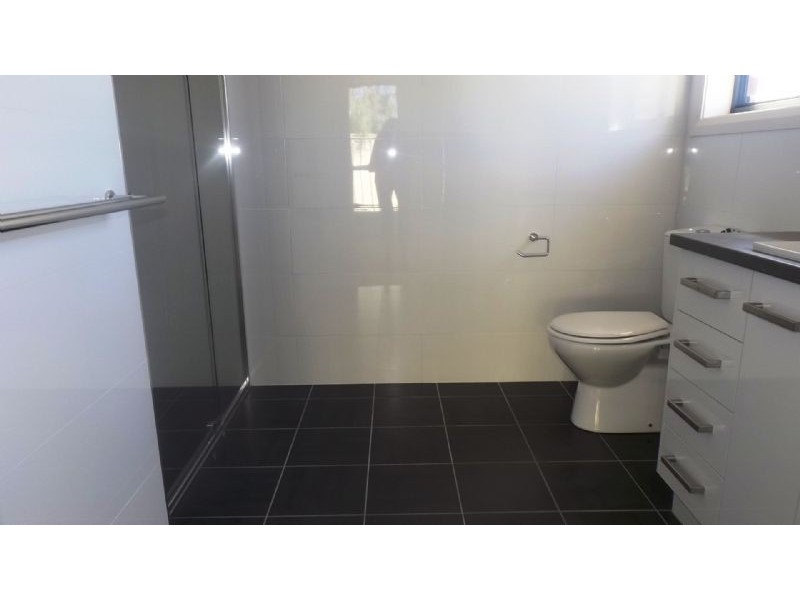 4 Ash Avenue, Corowa NSW 2646