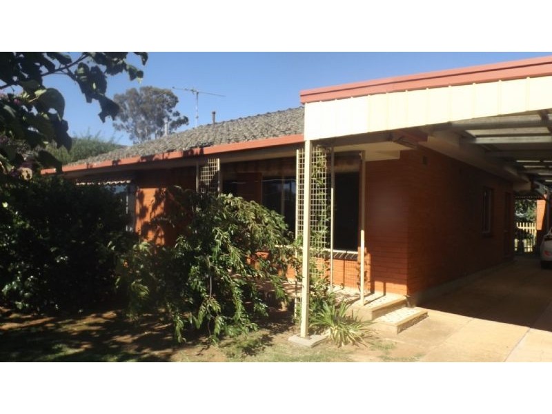 128 Dawe Street, Corowa NSW 2646