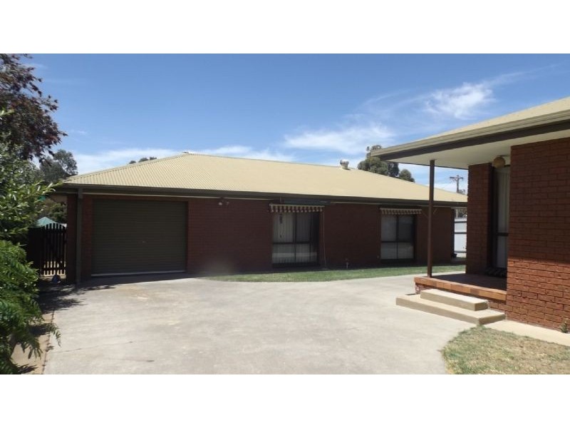 3/196 Hume Street, Corowa NSW 2646