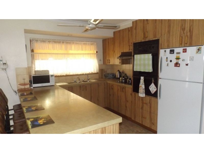 12 Shiraz Crescent, Corowa NSW 2646