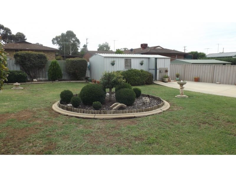12 Shiraz Crescent, Corowa NSW 2646
