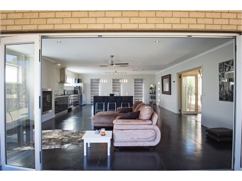 6 Maxwell Drive, Wahgunyah VIC 3687