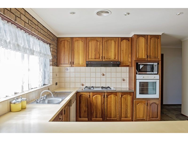 10 Lone Pine Avenue, Corowa NSW 2646