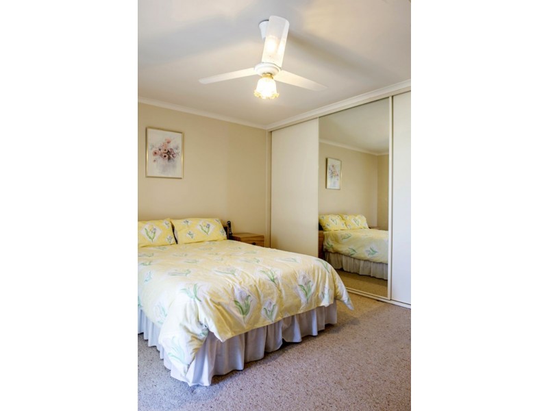 10 Lone Pine Avenue, Corowa NSW 2646