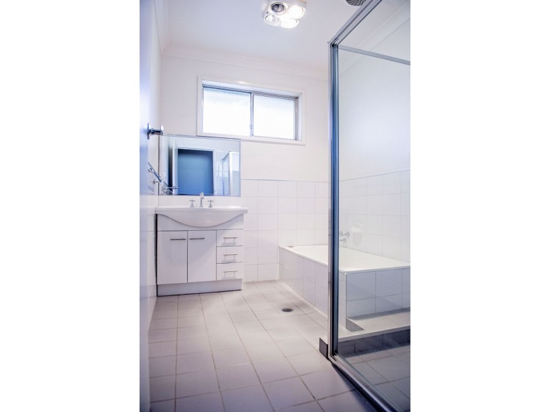 10 Whitehead Street, Corowa NSW 2646