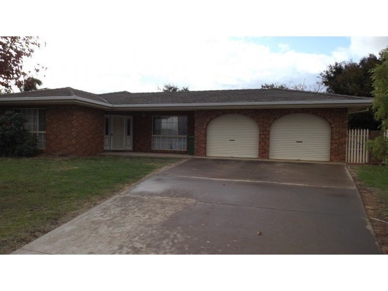 14 Katrina Crt, Corowa NSW 2646