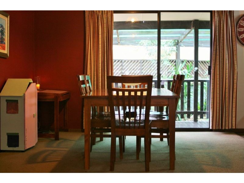 239 Church Street, Corowa NSW 2646