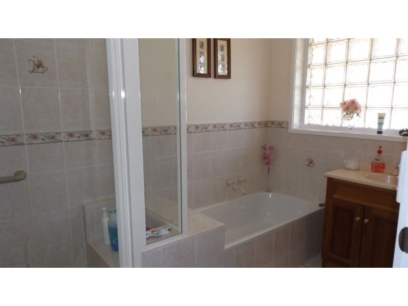 2/23 King Street, Corowa NSW 2646