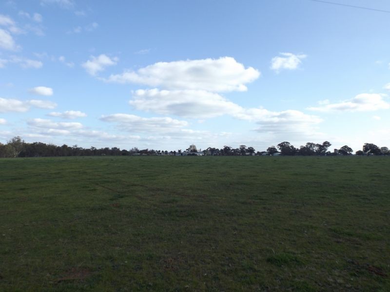 620-624 Honour Avenue, Corowa NSW 2646