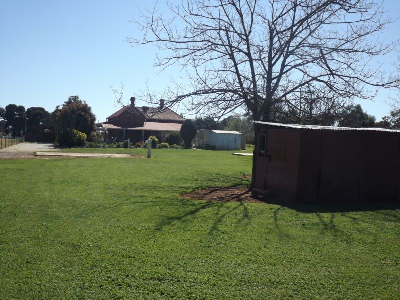15 Jasmin Court (off Redlands Road), Corowa NSW 2646