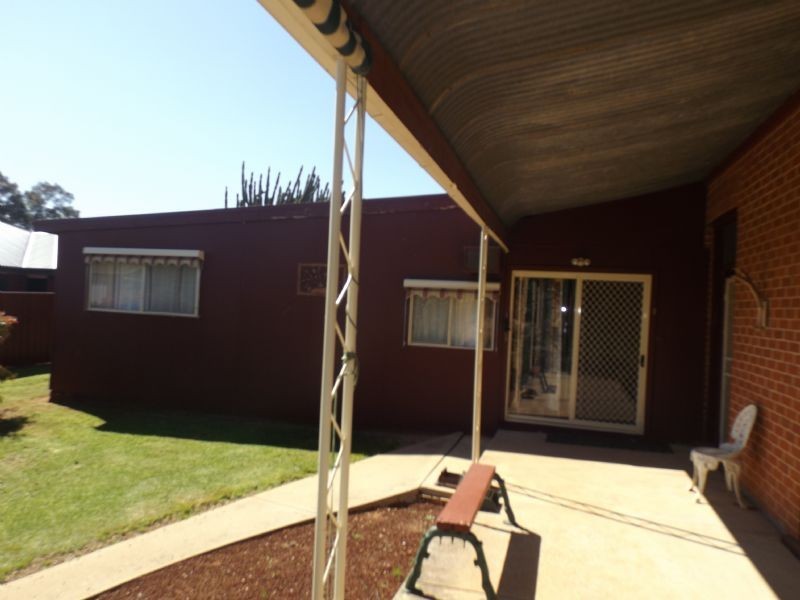 15 Jasmin Court (off Redlands Road), Corowa NSW 2646