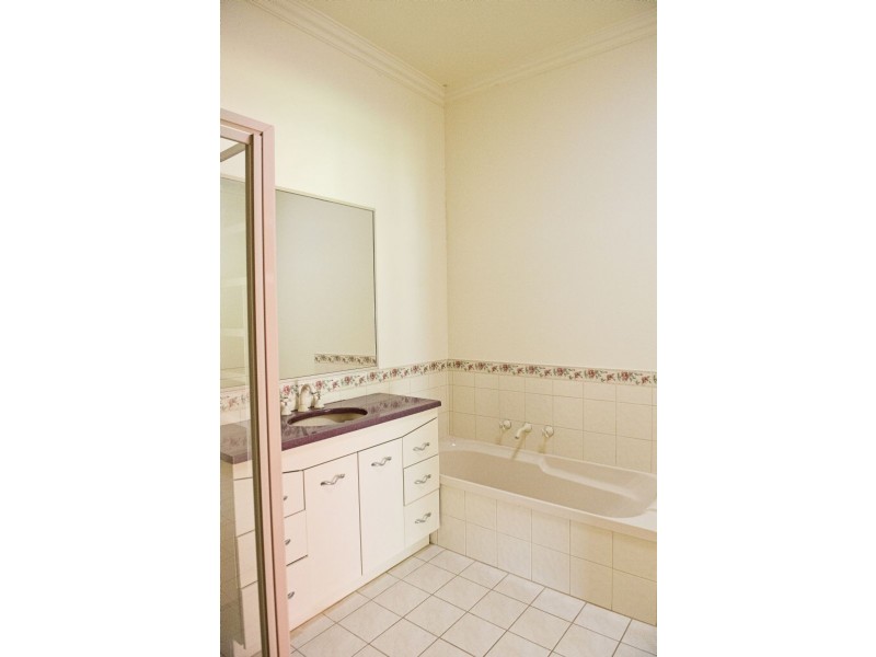 116 River Street, Corowa NSW 2646