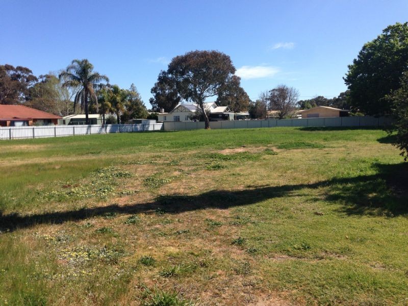 145 Hume Street, Corowa NSW 2646