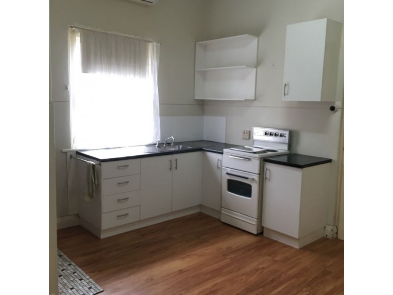 32 Albert Street, Corowa NSW 2646