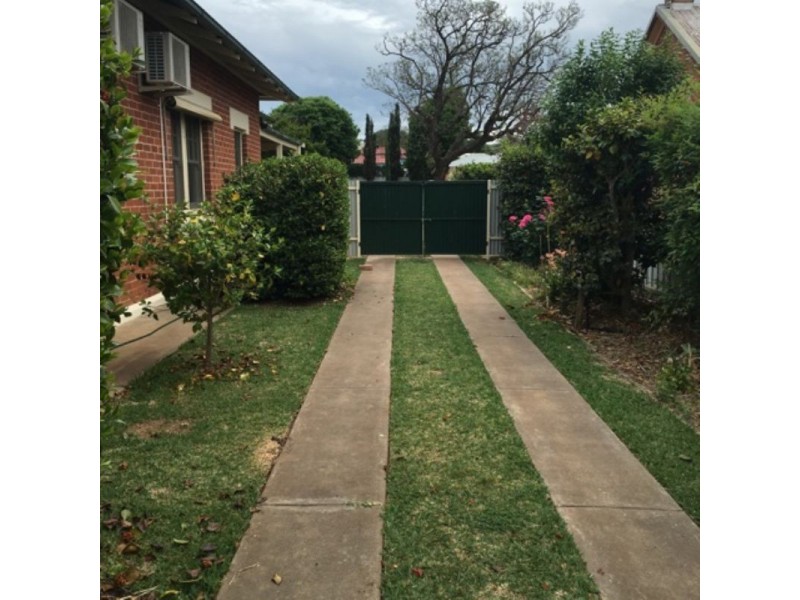 32 Albert Street, Corowa NSW 2646