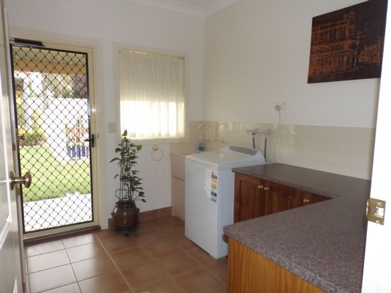 85 River Street, Corowa NSW 2646