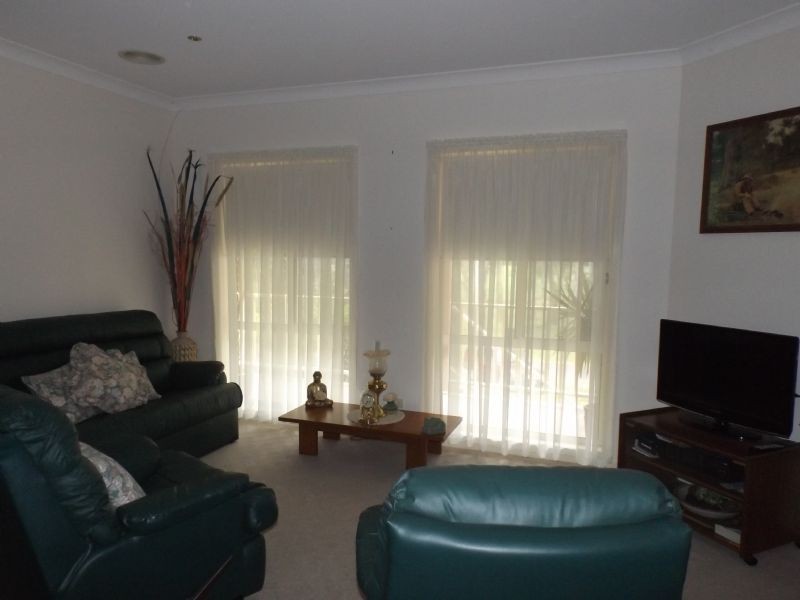 85 River Street, Corowa NSW 2646