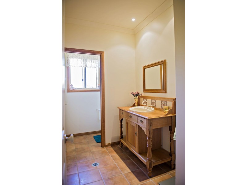 246 River Street, Corowa NSW 2646