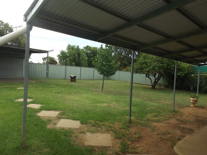 5 Parade Place, Corowa NSW 2646