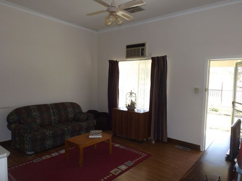 22 Howlong Road, Rutherglen VIC 3685