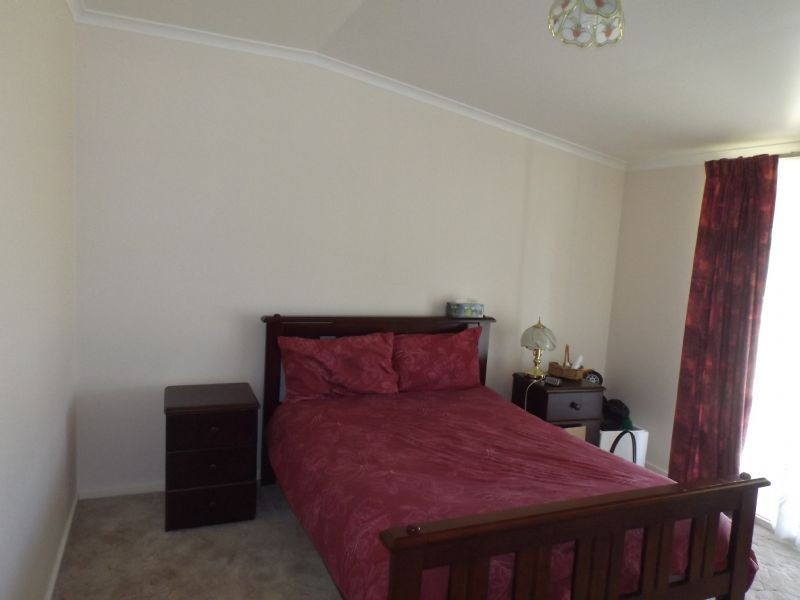 22 Howlong Road, Rutherglen VIC 3685