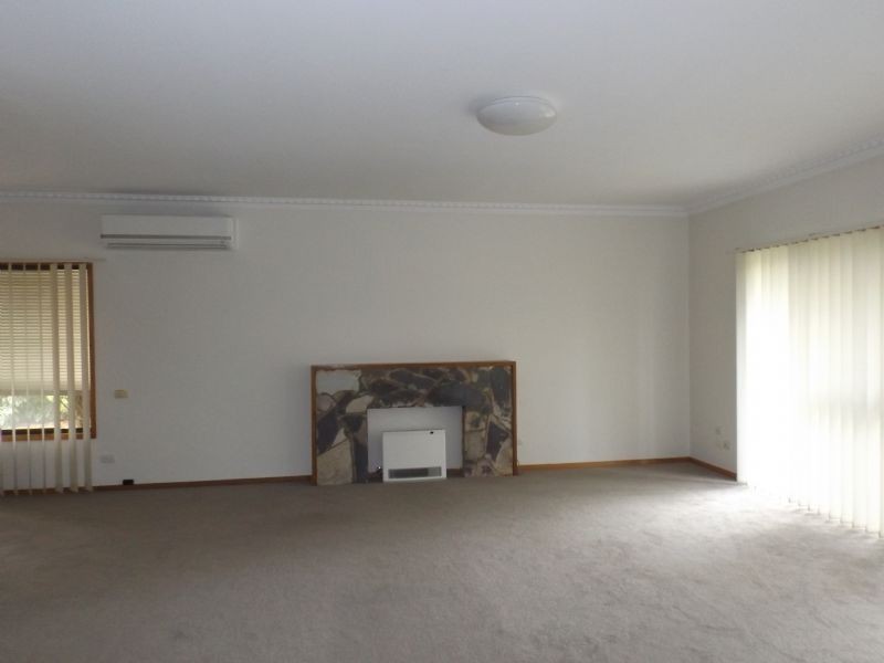 9 Birdwood Street, Corowa NSW 2646