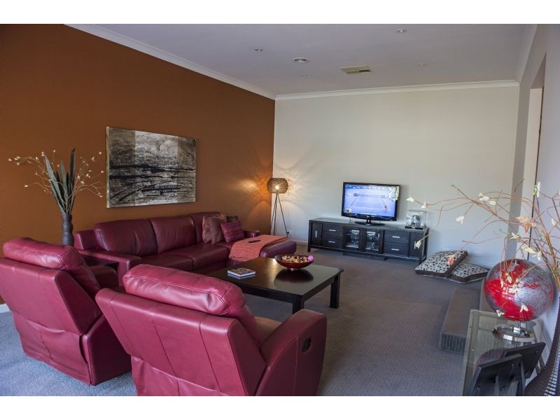 34 Vera Street, Corowa NSW 2646