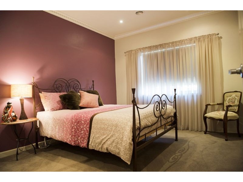 34 Vera Street, Corowa NSW 2646