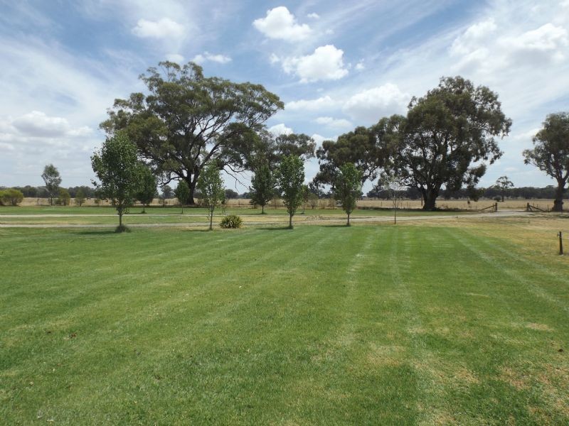 310 Cemetery Road, Corowa NSW 2646