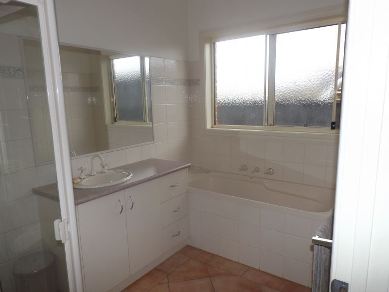 10 Keena Court, Corowa NSW 2646