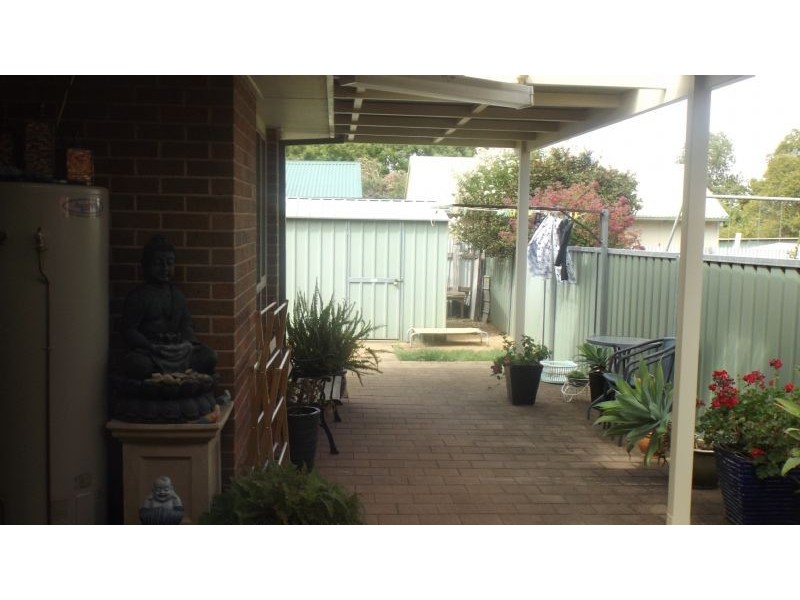 5 Airlie Street, Corowa NSW 2646