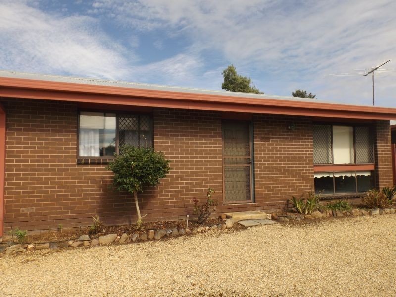 2/38 Gallipoli Street, Corowa NSW 2646