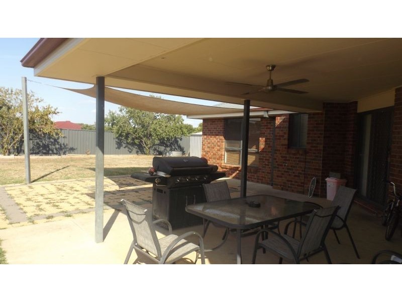 110 Katrina Court, Corowa NSW 2646