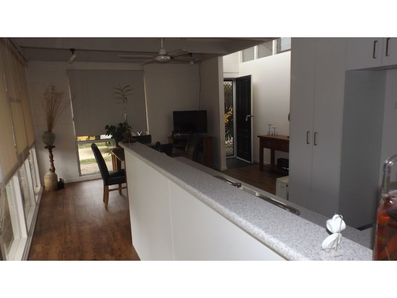 1/7 Gallipoli Street, Corowa NSW 2646