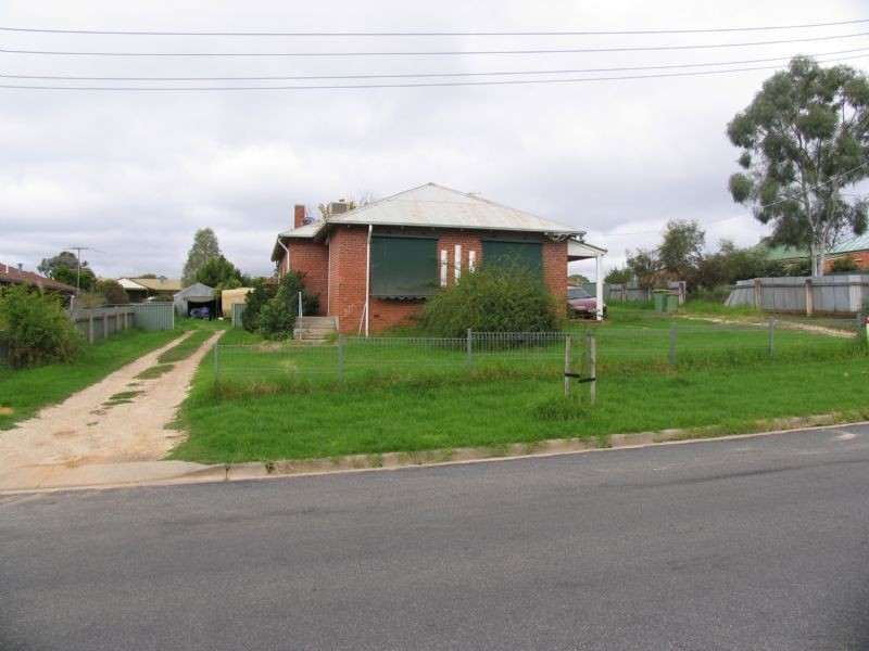 2/7 Barkley Street, Wahgunyah VIC 3687