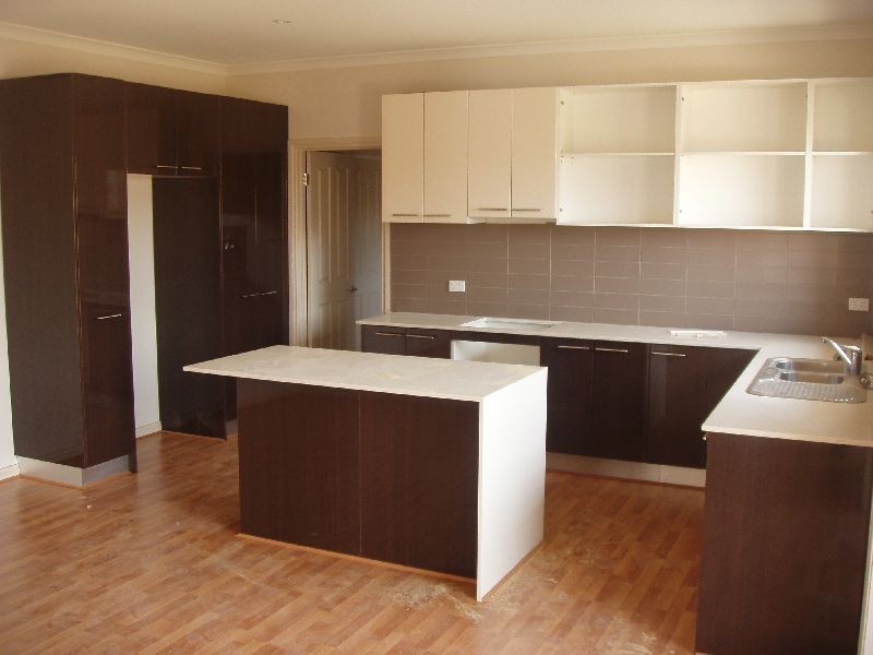 1/98 Langhorne Street, Dandenong VIC 3175